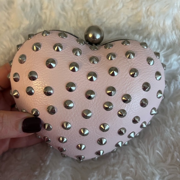 Mystery Jewelry Bundle in Pink Heart Clutch - Picture 5 of 5